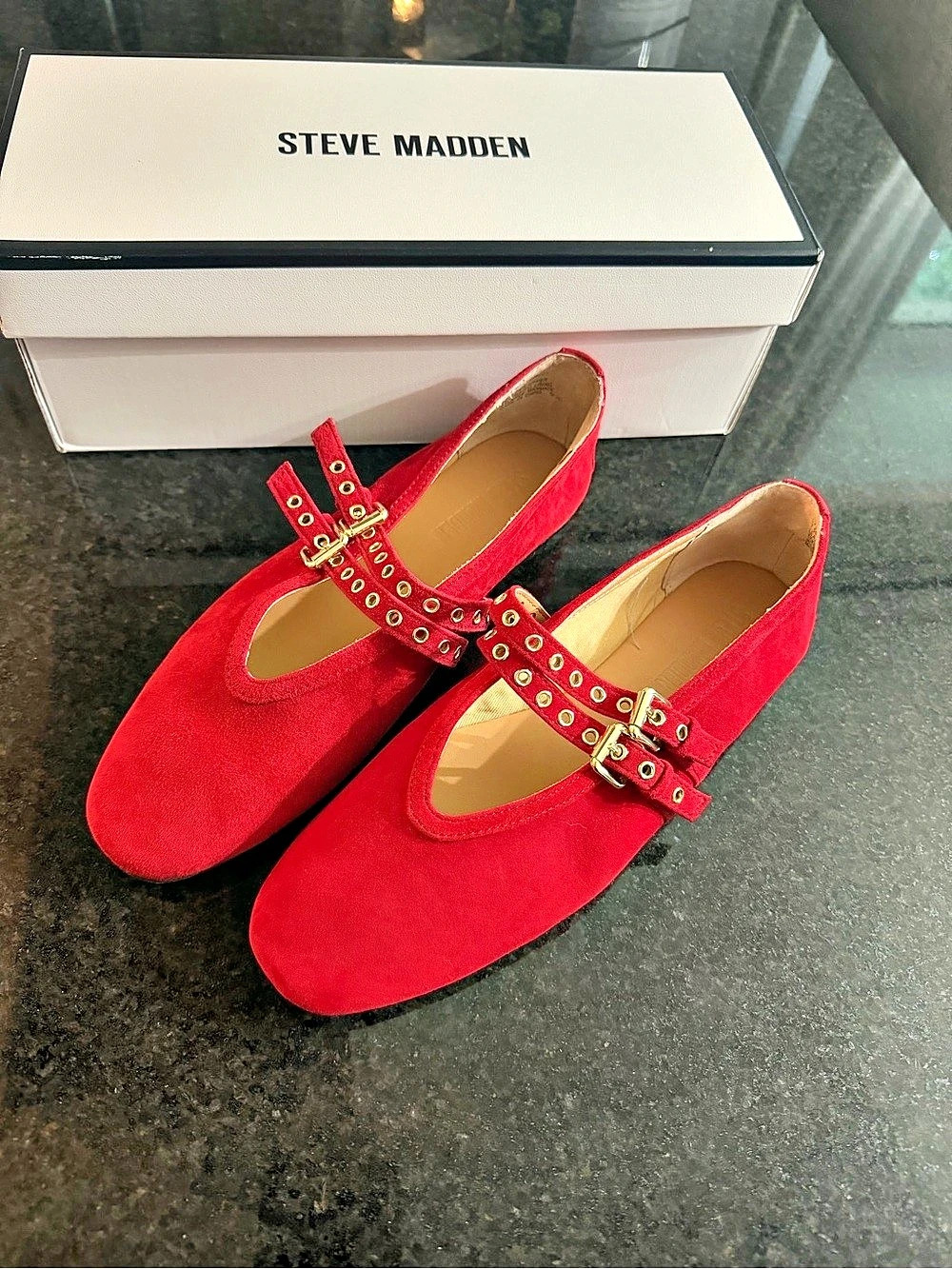 Steve Madden Red Mary Jane Flats US 7 Like New